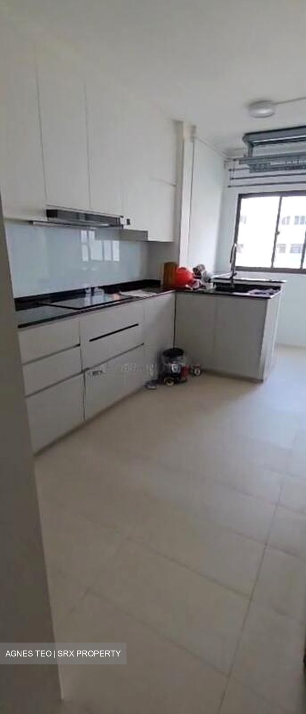 Blk 205 Bukit Batok Street 21 (Bukit Batok), HDB 3 Rooms #523770901